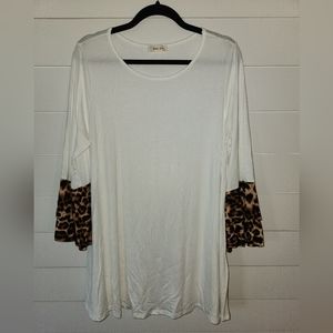 Chic Soul Nobody's Perfect Tunic in Ivory and Leopard